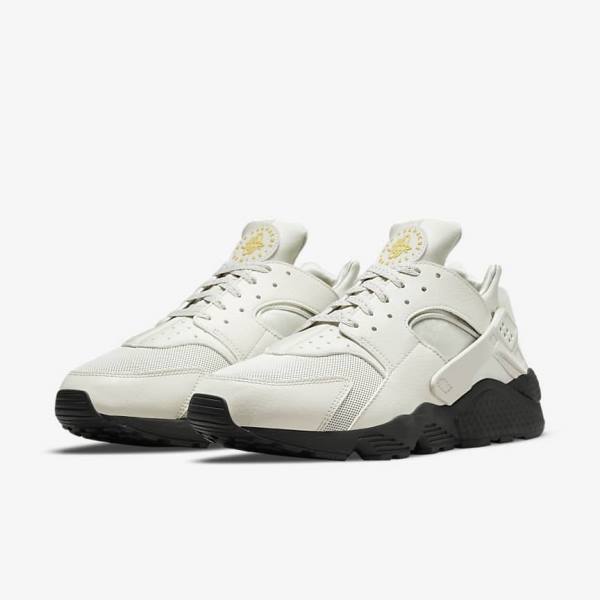 Men's Nike Air Huarache Sneakers Light Beige / Black / Silver / Gold | NK516JAE