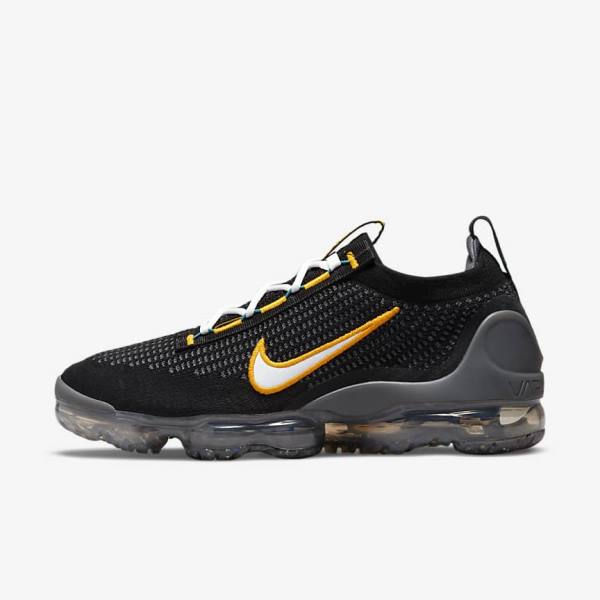 Men\'s Nike Air VaporMax 2021 FK Sneakers Black / Gold / Dark Grey / White | NK745DHT