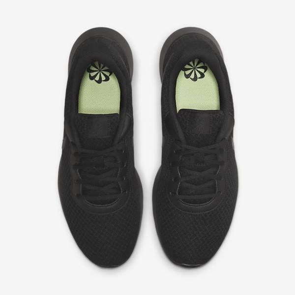 Men's Nike Tanjun Sneakers Black | NK425KJS