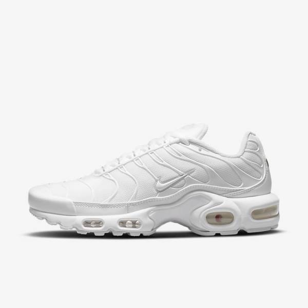 Women\'s Nike Air Max Plus Sneakers White / Platinum / White | NK937GNA