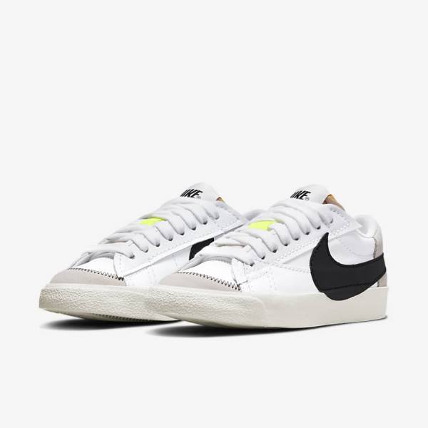 Women's Nike Blazer Low 77 Jumbo Sneakers White / Black | NK059KZI