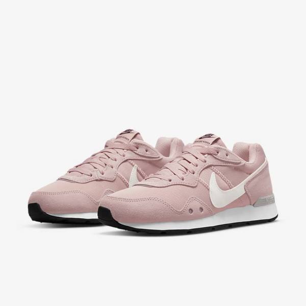 Women's Nike Venture Runner Sneakers Pink / Black / White | NK863NZG