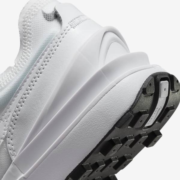 Women's Nike Waffle One Sneakers White / Black / White | NK174ICW