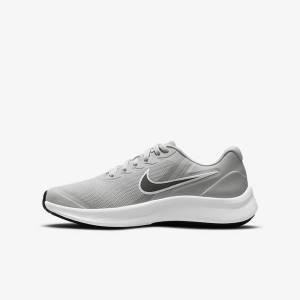 Kids' Nike Star Runner 3 Older Road Running Shoes Light Grey / Black | NK187UCN